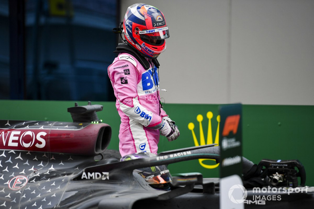 Segundo lugar Sergio Pérez, Racing Point, en Parc Ferme Parc Ferme