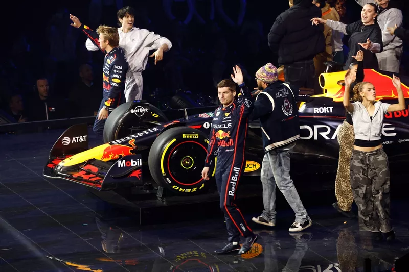 Liam Lawson, Red Bull Racing, Max Verstappen, Red Bull Racing