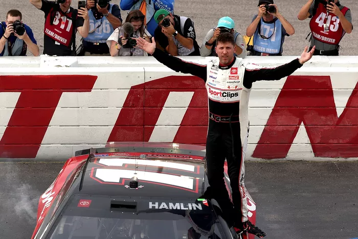 Denny Hamlin, Joe Gibbs Racing Toyota