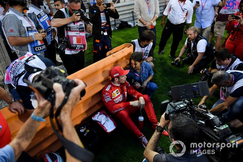 Charles Leclerc, Ferrari speaks parla con i media in griglia di partenza