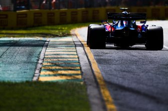 Alexander Albon, Toro Rosso STR14
