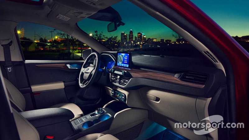 Ford Kuga (Escape) 2020 року