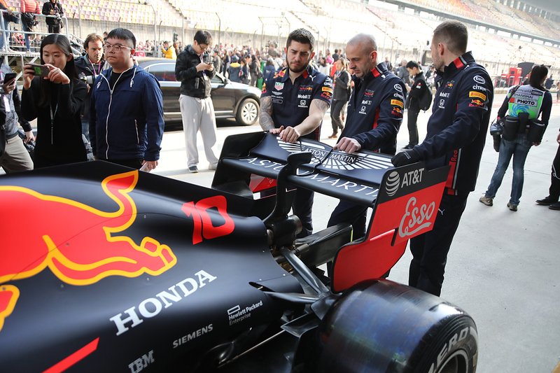 Red Bull Racing RB15 rear detail