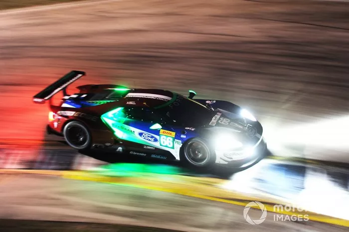 #66 Ford Chip Ganassi Racing Ford GT: Stefan Mücke, Olivier Pla, Billy Johnson
