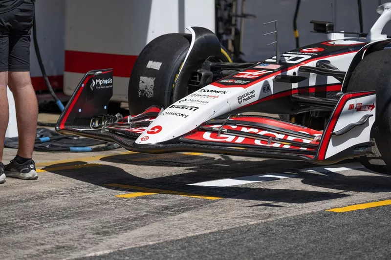 Haas VF-25 technical detail