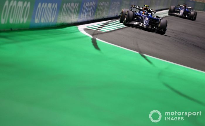 Carlos Sainz, Williams, Alexander Albon, Williams