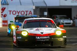 #912 Porsche Team North America Porsche 911 RSR: Kevin Estre, Laurens Vanthoor