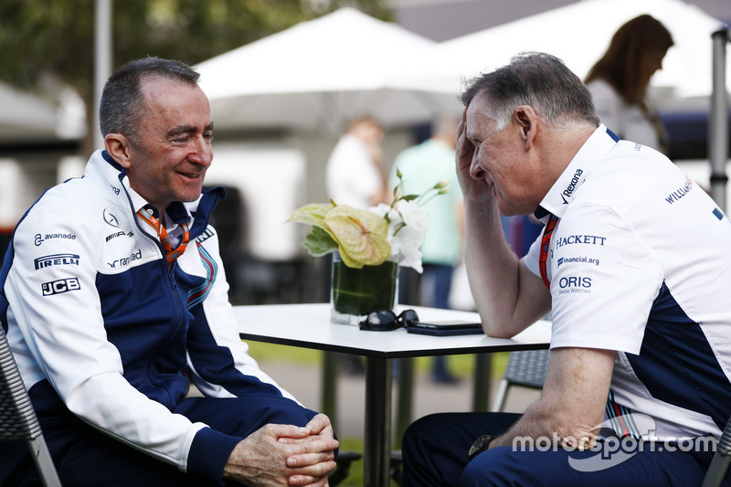 Технический директор Williams Падди Лоу и исполнительный директор Williams Group Майк О'Дрисколл