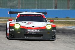 #912 Porsche Team North America Porsche 911 RSR: Kevin Estre, Laurens Vanthoor, Richard Lietz