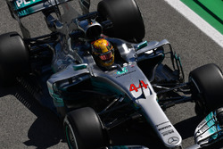 Lewis Hamilton, Mercedes-Benz F1 W08