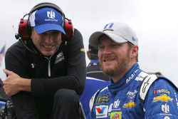 Greg Ives, Dale Earnhardt Jr., Hendrick Motorsports Chevrolet