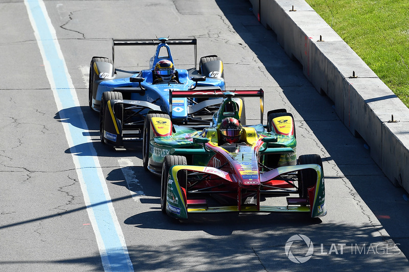 Daniel Abt, ABT Schaeffler Audi Sport,y Sébastien Buemi, Renault e.Dams, en pits