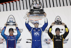 Josef Newgarden, Team Penske Chevrolet, Scott Dixon, Chip Ganassi Racing Honda, Simon Pagenaud, Team