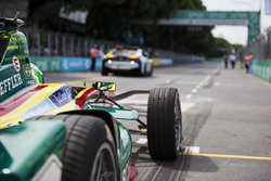 L'auto di Lucas di Grassi, ABT Schaeffler Audi Sport