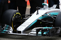 Mercedes AMG F1 W08 front wing detail