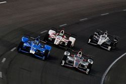 Tony Kanaan, Chip Ganassi Racing Honda, Will Power, Team Penske Chevrolet