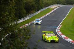 Romain Dumas, Kevin Estre, Mathieu Jaminet, Manthey Racing, Porsche 911 GT3 R