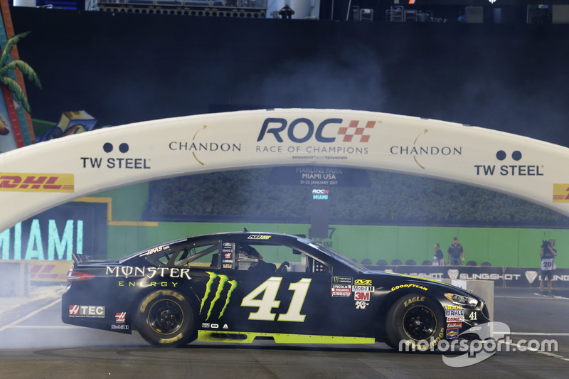 Giro dimostrativo di Kurt Busch, Stewart-Haas Racing, Ford