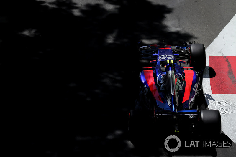 Carlos Sainz Jr., Scuderia Toro Rosso STR12