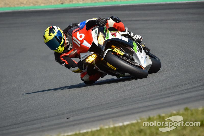 21. #116 Fullgas Racing Team #116 – Rudy Martins, Sebastien Lager, Amaud Dejan - 54 Runden