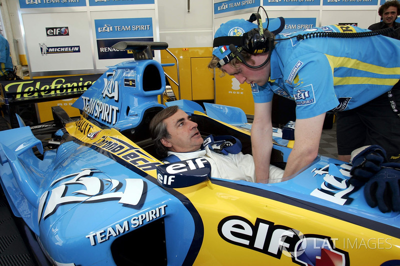 Carlos Sainz, Renault R25
