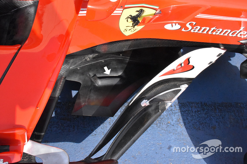 Ferrari SF70H driehoekige splitter