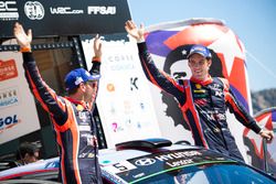 I vincitori Thierry Neuville, Nicolas Gilsoul, Hyundai i20 Coupe WRC, Hyundai Motorsport