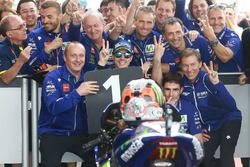 Le vainqueur Maverick Viñales, Yamaha Factory Racing