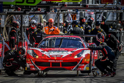 #11 Kessel Racing, Ferrari 488 GT3: Michael Broniszewski, Andrea Rizzoli, Matteo Cressoni
