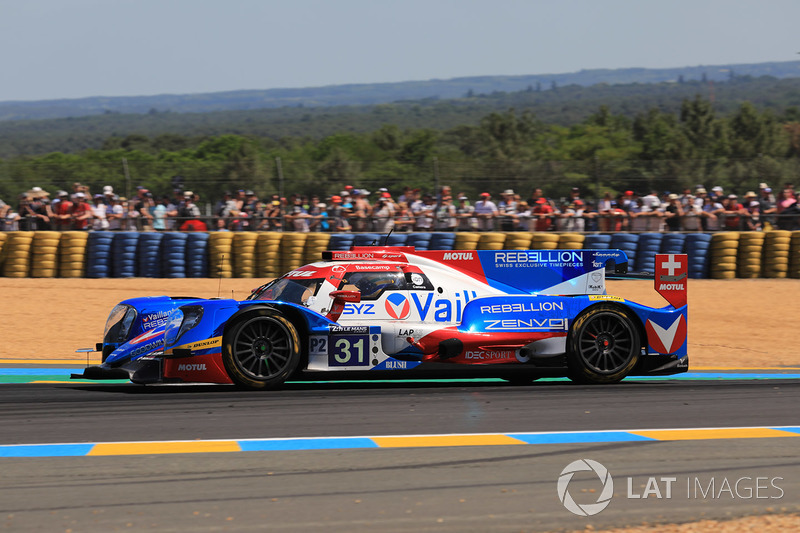 “Le Mans é assim. Se fosse 12 Horas de Le Mans teríamos vencido, mas nas 24 Horas de Le Mans não a gente não terminou nem nos pontos."