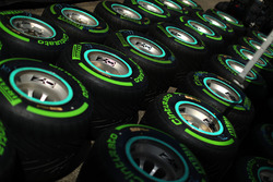 Pirelli tyres