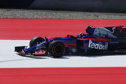 Carlos Sainz Jr., Scuderia Toro Rosso STR12 spint