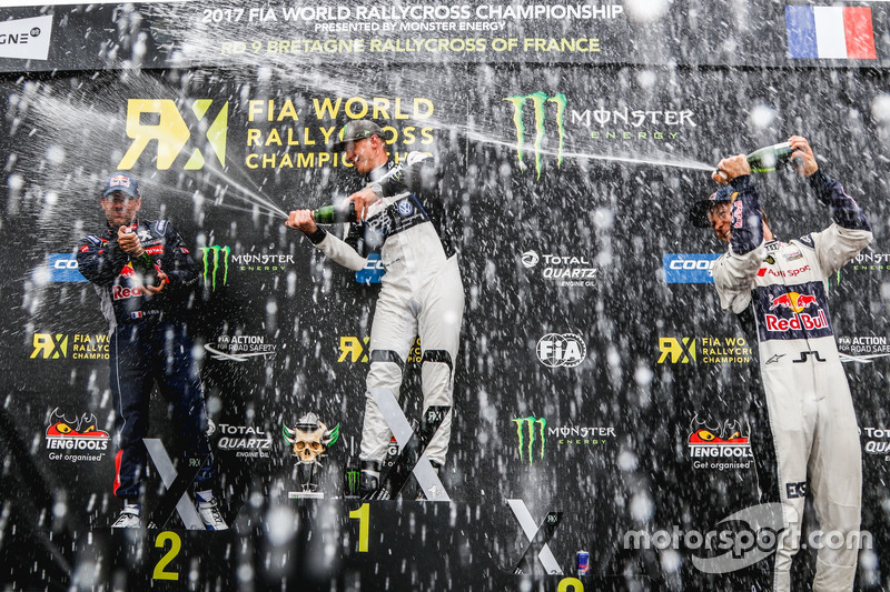 Le vainqueur Johan Kristoffersson, avec Sebastien Loeb et Mattias Ekström