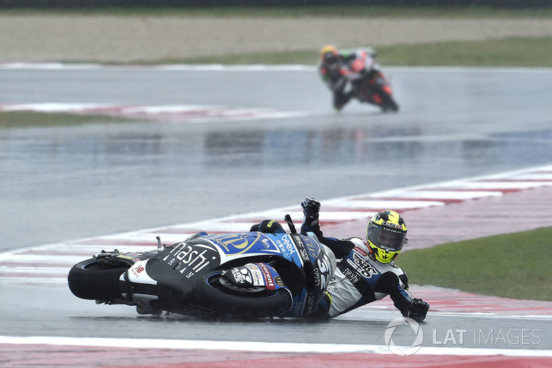Isaac Viñales, SAG Racing Team, caída
