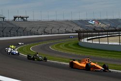 Fernando Alonso, Andretti Autosport Honda, Charlie Kimball, Chip Ganassi Racing Honda