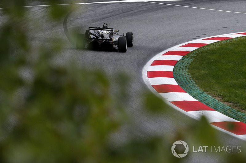 Lando Norris, Carlin Dallara F317 - Volkswagen