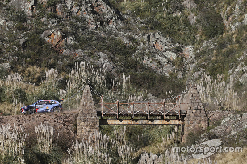 Тьєррі Ньовілль та Ніколя Жільсуль, Hyundai i20 WRC, Hyundai Motorsport