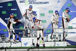 Podium LMP1: race winners Anthony Davidson, Sébastien Buemi, Kazuki Nakajima, Toyota Gazoo Racing, second place Mike Conway, Kamui Kobayashi, Toyota Gazoo Racing, third place Timo Bernhard, Earl Bamber, Brendon Hartley, Porsche Team