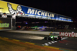 #2 Tequila Patrón ESM Nissan DPi: Scott Sharp, Ryan Dalziel, Brendon Hartley pakt de overwinning