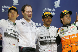 Podium: tweede Nico Rosberg, Mercedes AMG F1, Aldo Costa, Mercedes AMG F1, winnaar Lewis Hamilton, M