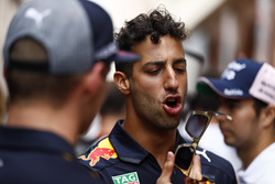 Daniel Ricciardo, Red Bull Racing, Sergio Perez, Force India