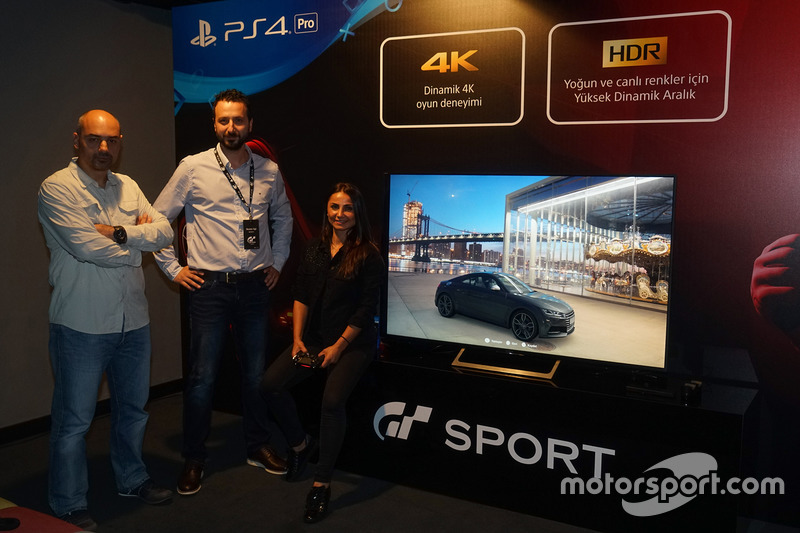 Mustafa Yiğit, Sony