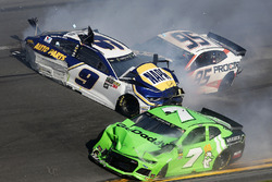 Chase Elliott, Hendrick Motorsports Chevrolet Camaro Kasey Kahne, Leavine Family Racing Chevrolet Ca