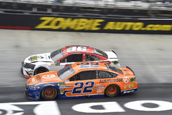 Joey Logano, Team Penske, Ford Fusion Autotrader, D J Kennington, Gaunt Brothers Racing, Toyota Camry, Gaunt Brothers Racing