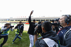 Lewis Hamilton, Mercedes AMG F1, meets some fans