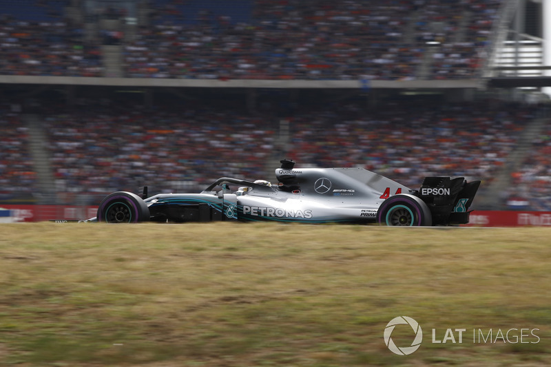 Lewis Hamilton, Mercedes-AMG F1 W09