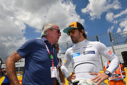 Fernando Alonso, McLaren and Jacques Laffitte, on the grid