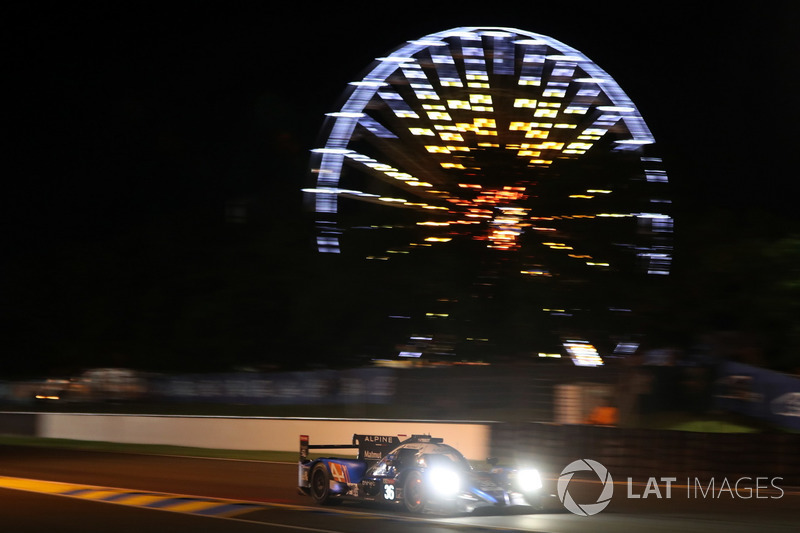 #36 Signatech Alpine Matmut Alpine A470: Nicolas Lapierre, Andre Negrao, Pierre Thiriet