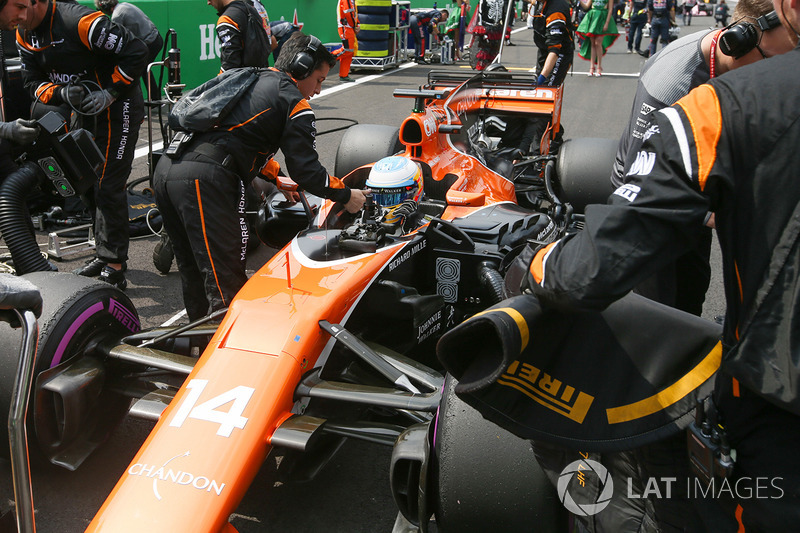 Fernando Alonso, McLaren MCL32