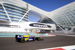 Nicholas Latifi, DAMS